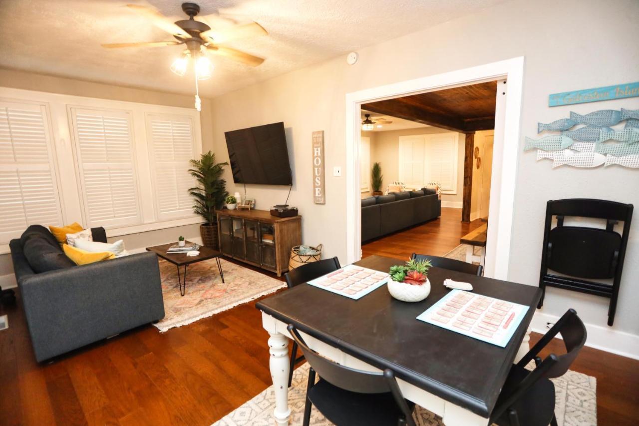 Historic Home Family Friendly Close To Seawall Galveston Exterior photo