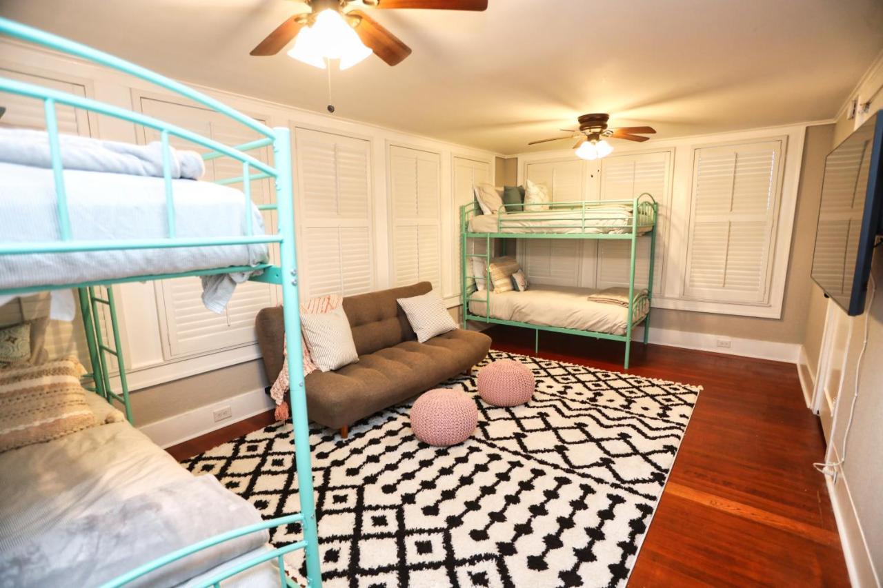 Historic Home Family Friendly Close To Seawall Galveston Exterior photo