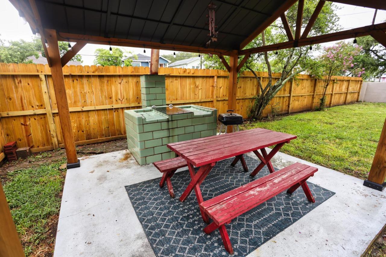 Historic Home Family Friendly Close To Seawall Galveston Exterior photo